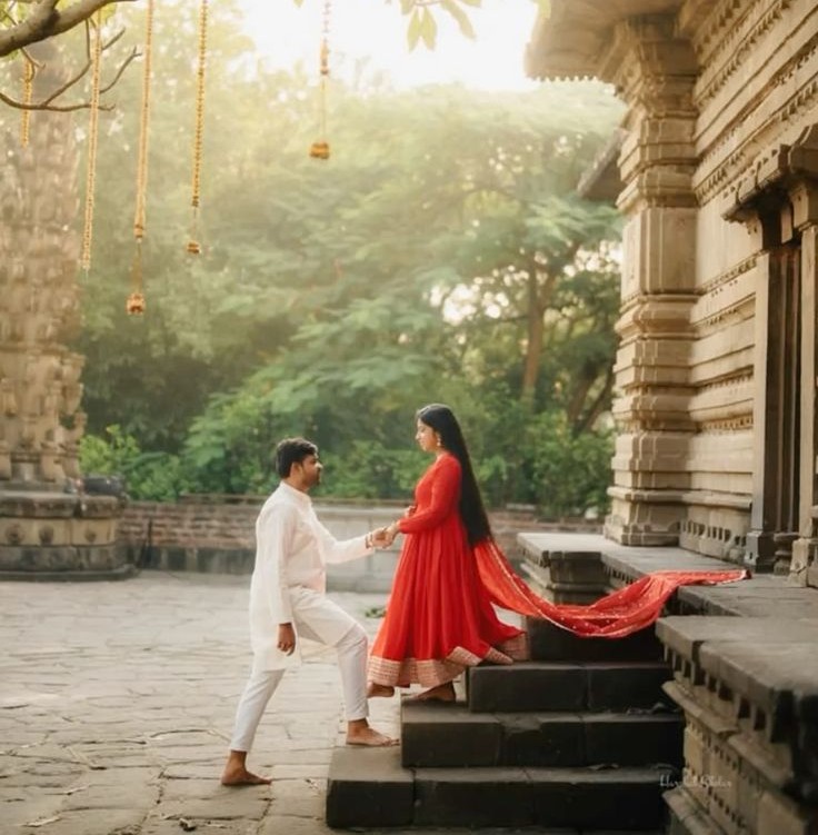 Pre-wedding photography story shot at Konark Sun Temple at sunrise